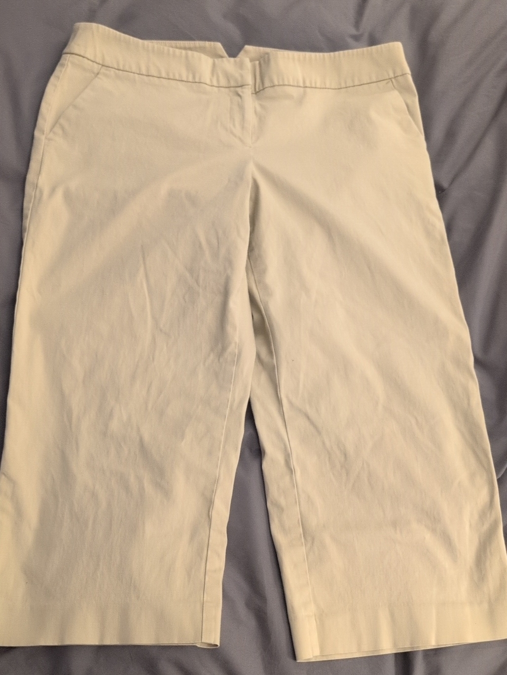 attention Beige Modern Fit Capris 12